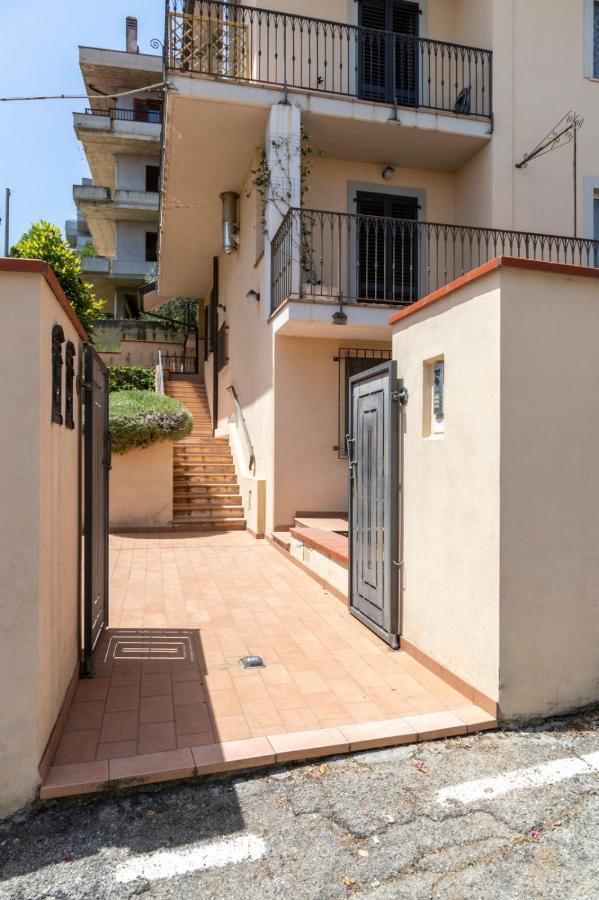 Apartamento Casa Rubini Teramo Exterior foto